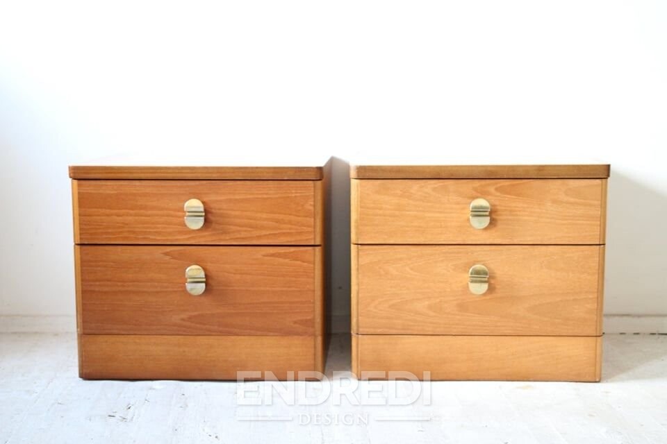 Mid-century teak éjjeliszekrény — Stag, 2 darabos szett - Image 2