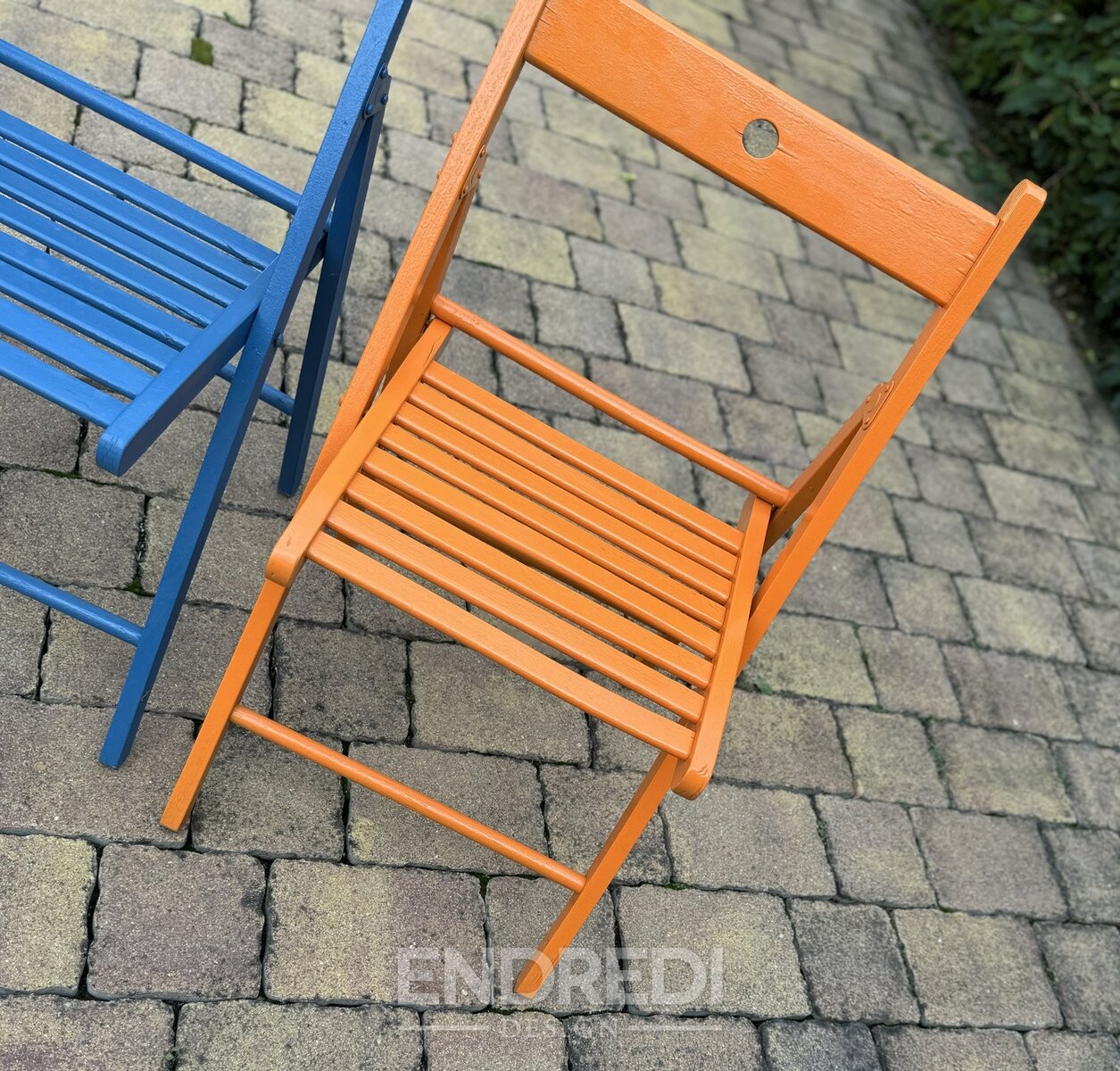 Szett: vintage festett kék és narancssárga szék - Image 4