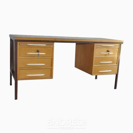 Mid-century magyar íróasztal