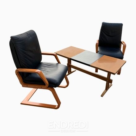 Szett: mid-century fotelek és asztal, 1960-as évek